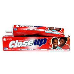 CloseUp Red Hot Toothpaste - 140ml