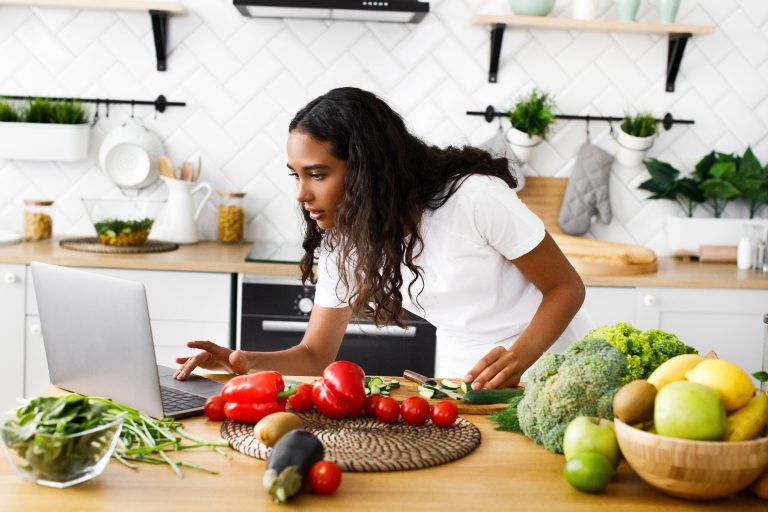 10 Reasons Why Online Grocery Shopping Is Preferable To Physical Grocery Shopping